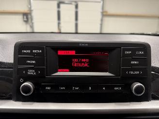 Kia Picanto 1.0DPi 49kW Airco Comfortline picture 30