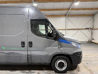 Iveco Daily 3.0CNG 100kW Airco H3 picture 14