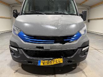 Iveco Daily 3.0CNG 100kW Airco H3 picture 23