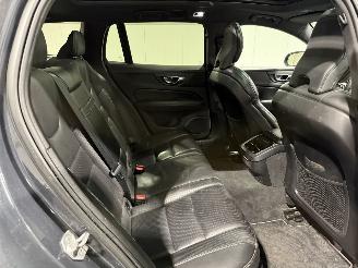 Volvo V-60 2.0T5 184kW Aut Polestar Momentum PRO Panorama picture 45