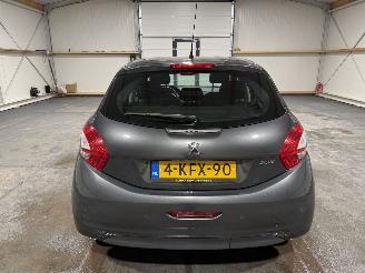 Peugeot 208 1.2VTi 60kW Clima Envy picture 7