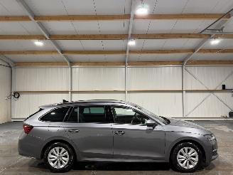 skadebil auto Skoda Octavia 1.5TSI 85kW Automaat MHEV Business Edition 2025/3