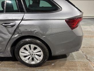 Skoda Octavia 1.5TSI 85kW Automaat MHEV Business Edition picture 19