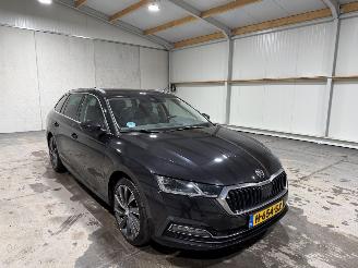 Skoda Octavia 1.5TSI 110kW First Edition picture 3
