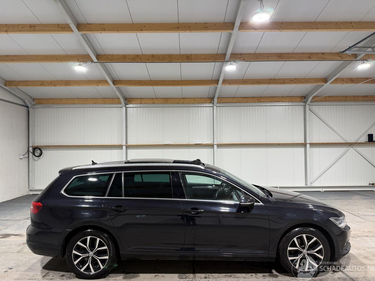 Volkswagen Passat 1.6TDI 88kW Automaat Pano Business Edition