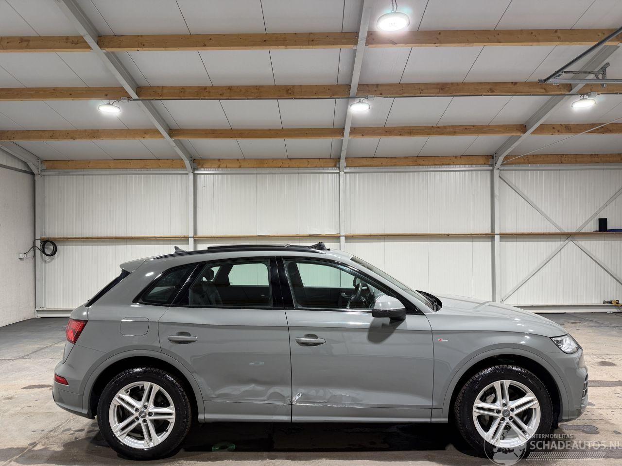 Audi Q5 50 TFSIe 185kW QUATTRO S  PANORAMADAK