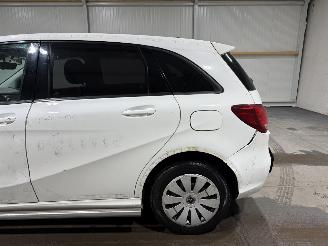 Mercedes B-klasse 220d 130kW Automaat Ambition picture 13