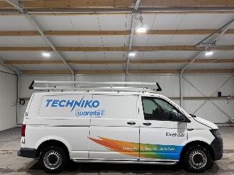 skadebil bedrijf Volkswagen Transporter 2.0TDI 75kW Airco Dakrek 2018/6