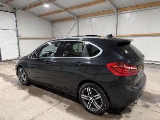 BMW 2-serie 218i 100kW Automaat Active Pano Tourer Executive picture 11