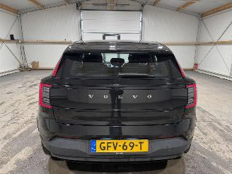 Volvo EX30 69kWh Extended Range Core 200kW Single Motor picture 7