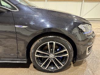 Volkswagen Golf 1.4TSI 110kW Automaat Pano GTE picture 21