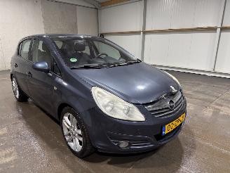 Opel Corsa 1.4-16V 66kW Cosmo picture 3