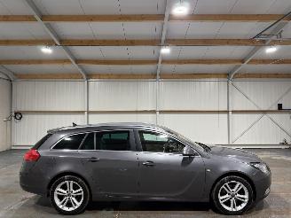 krockskadad bil auto Opel Insignia 2.0T 162kW Automaat Clima Executive 4X4 2009/8