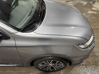 Mitsubishi Outlander 2.0 110kW Automaat Connect Pro picture 18
