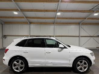 Schadeauto Audi Q5 3.2FSI 198kW Quattro Automaat Pano / Leder / Pro Line 2010/7