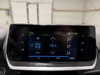 Peugeot e-208 EV 50kWh 100kW Active picture 39