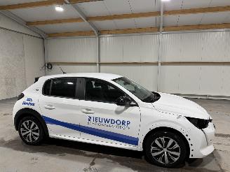Peugeot e-208 EV 50kWh 100kW Active picture 2