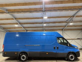 skadebil bedrijf Iveco Daily 2.3d 85kW Automaat H3 2018/1