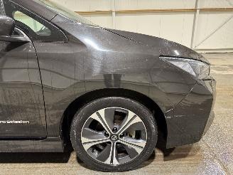 Nissan Leaf 40kWh 110kW Automaat 2.Zero picture 16