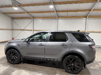 Land Rover Discovery Sport 2.0eD4 110kW E-Capability SE picture 11
