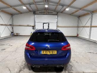 Peugeot 308 1.2PureTech 96kW GT-Line picture 7