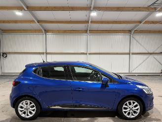 skadebil auto Renault Clio 0.9TCE 66kW Airco Camera Intens 2019/7