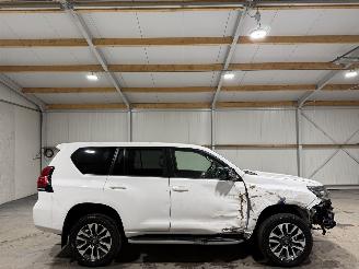 Unfall Kfz Van Toyota Landcruiser 2.8D-4D 150kW 5 .P Automaat Professional 5-Persoons 2022/11