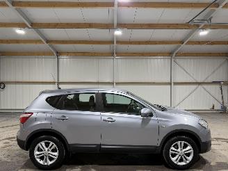 skadebil auto Nissan Qashqai 1.6 84kW Clima Acenta 2010/5