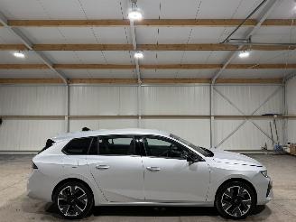 Schadeauto Opel Astra 54kWh 115kW Electric Edition 2025/12