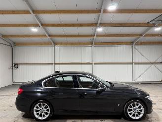 krockskadad bil auto BMW 3-serie 330e 135kW Automaat Centennial High Executive 2016/12