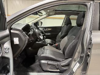 Nissan Qashqai 1.2 85kW Tekna 360° camera picture 11