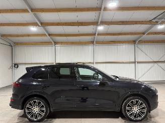Unfallwagen Porsche Cayenne S E-HYBRID 3.0S 245kW Pano 2015/3