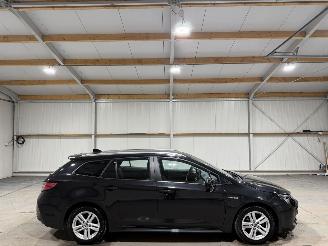 Schadeauto Toyota Corolla Touring Sports 1.8Hybrid 72kW Automaat Business 2021/12
