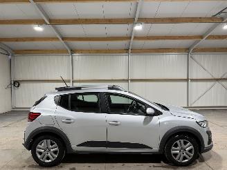 krockskadad bil auto Dacia Sandero 1.0TCe 74kW 100 Bi-Fuel Comfort 2022/1