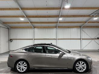 Schadeauto Tesla Model S 85D 85kWh 311kW Pano Base 2016/3