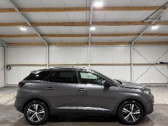 Damaged car Peugeot 3008 1.2PT 96kW Automaat Pano Crossway 2019/3