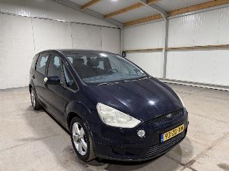 Ford S-Max 2.0TDCi 103kW DualClima picture 3