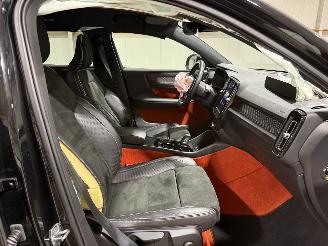 Volvo XC40 1.5T5 Hybrid 132kW Recharge R-Design picture 38