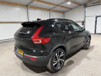 Volvo XC40 1.5T5 Hybrid 132kW Recharge R-Design picture 5