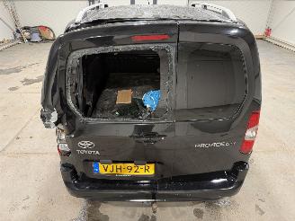 Toyota Proace CITY 1.2Turbo 96kW Automaat Live picture 20
