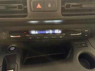 Toyota Proace CITY 1.2Turbo 96kW Automaat Live picture 33
