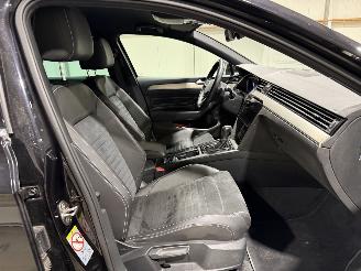 Volkswagen Passat 1.5TSI 110kW Automaat R-Line Business + picture 42