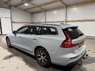 Volvo V-60 2.0B4 145kW Automaat Essential Edition picture 11