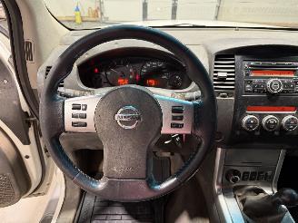 Nissan Navara 2.5dCi 140kW XE King Cab picture 15