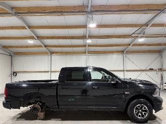damaged commercial vehicles Dodge Ram 1500 5.7V8 295kW Automaat Quad Cab Schuifkantel 2015/5