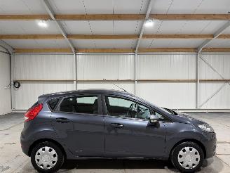 krockskadad bil auto Ford Fiesta 1.25 44kW Limited Airco 2009/11