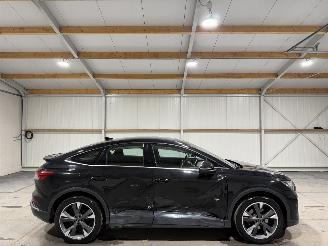 skadebil auto Audi Q4 35Etron 55kWh 125kW Advanced Edition 2021/12