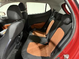 Hyundai I-10 1.2i 64kW Airco picture 30