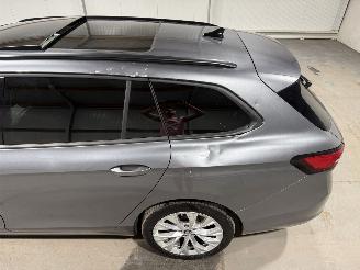Skoda Superb 1.5TSI PHEV 110kW Automaat Pano Business Edition picture 27