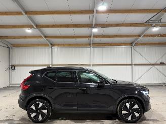 Damaged car Volvo EX40 70kWh 178kW Single Motor Core 2025/12